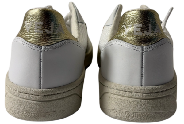 Veja – Damen-Sneaker in hellem Weiß/Beige mit Gold | Gr. 37